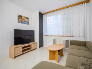 Pronájem bytu 2+kk, Pardubice - Polabiny, Lonkova, 46 m2