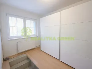 Pronájem bytu 2+1, Provodov, 60 m2