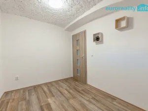 Prodej rodinného domu, Zákupy, U Stadionu, 272 m2