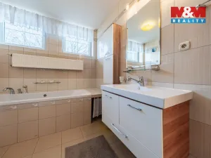 Pronájem rodinného domu, Praha - Ďáblice, Markvartická, 220 m2