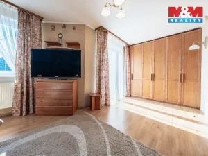Pronájem rodinného domu, Praha - Ďáblice, Markvartická, 220 m2