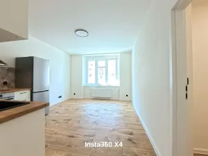 Pronájem bytu 2+kk, Praha - Holešovice, Malá Plynární, 47 m2