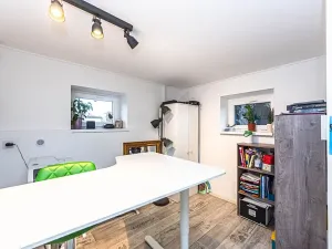 Pronájem vily, Praha - Štěrboholy, Ústřední, 280 m2