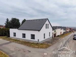 Prodej rodinného domu, Červené Pečky, Husova, 177 m2