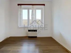 Prodej bytu 2+kk, Praha - Libeň, Sokolovská, 48 m2