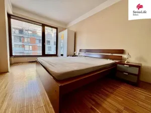 Pronájem bytu 2+kk, Praha - Karlín, Rohanské nábřeží, 65 m2