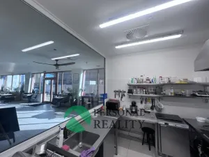 Pronájem restaurace, Praha - Malešice, Akademická, 200 m2