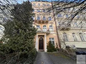 Prodej bytu 4+kk, Karlovy Vary, Sadová, 94 m2