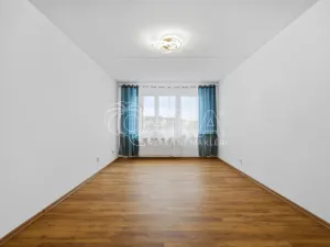 Prodej bytu 1+kk, Strakonice - Strakonice II, Na Ohradě, 31 m2