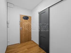 Prodej bytu 1+kk, Strakonice - Strakonice II, Na Ohradě, 31 m2