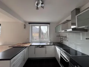 Pronájem rodinného domu, Všestary, Azalková, 124 m2