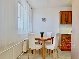 Pronájem bytu 3+kk, Kamenice, Sídliště II, 78 m2