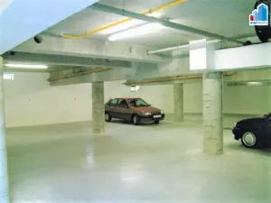 Pronájem garážového stání, Plzeň - Východní Předměstí, Radyňská, 10 m2