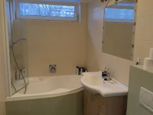 Pronájem bytu 2+kk, Zlín, Voženílkova, 49 m2