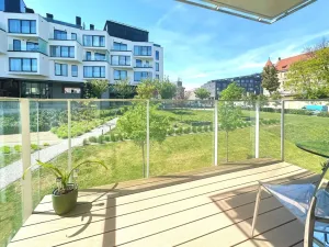 Pronájem bytu 1+kk, Praha - Smíchov, Kobrova, 50 m2