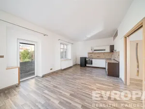 Prodej obchodního prostoru, Vrchlabí, Pražská, 265 m2