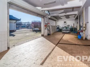 Prodej obchodního prostoru, Vrchlabí, Pražská, 265 m2