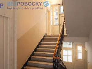 Prodej bytu 2+1, Praha, Tusarova, 67 m2