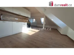 Pronájem bytu 1+kk, Praha - Krč, Nad pískovnou, 74 m2