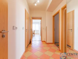 Pronájem bytu 4+kk, Praha - Braník, Gončarenkova, 87 m2