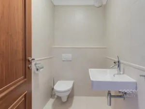 Pronájem bytu 4+kk, Praha - Břevnov, Šlikova, 156 m2