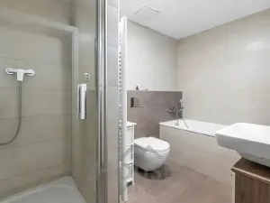 Prodej bytu 4+kk, Praha - Strašnice, Zvěřinova, 79 m2