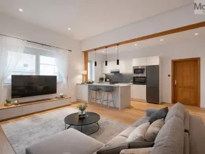 Prodej rodinného domu, Dubí - Běhánky, Palackého, 182 m2