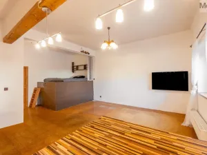 Prodej rodinného domu, Dubí - Běhánky, Palackého, 182 m2