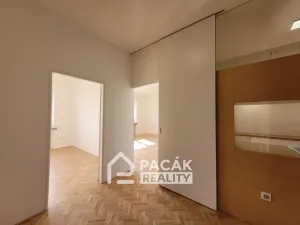 Pronájem bytu 3+1, Prostějov, nám. Padlých hrdinů, 84 m2