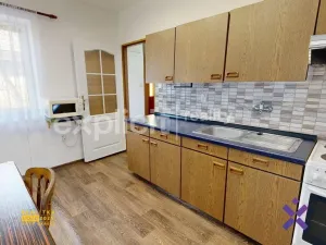 Pronájem bytu 1+1, Zlín, Kamenitá, 32 m2