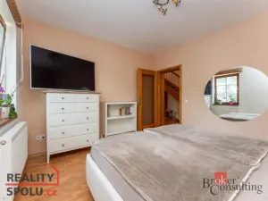 Prodej rodinného domu, Malonty - Jaroměř, 200 m2