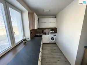 Prodej bytu 3+kk, Lošany, 64 m2