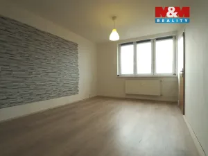 Pronájem bytu 1+1, Ostrava - Svinov, Evžena Rošického, 35 m2