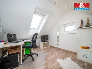 Prodej rodinného domu, Sokoleč, Švestková, 184 m2