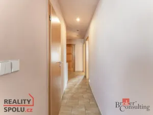 Prodej bytu 3+1, Jihlava, Slavíčkova, 87 m2