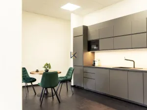 Pronájem kanceláře, Praha - Smíchov, Nádražní, 35 m2