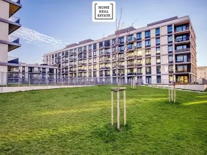 Pronájem bytu 2+kk, Praha - Vysočany, Kolbenova, 55 m2