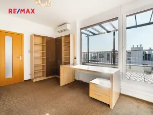 Pronájem bytu 4+kk, Praha - Smíchov, Smrčinská, 116 m2
