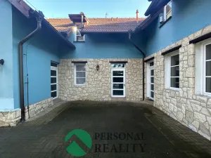 Pronájem kanceláře, Neratovice, Janáčkova, 105 m2