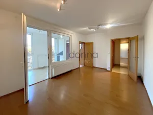 Pronájem bytu 1+1, Praha, Nademlejnská, 35 m2