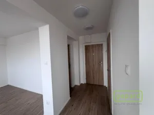 Pronájem bytu 1+kk, Sedlčany, Na Severním sídlišti I, 35 m2