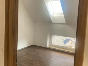 Pronájem bytu 3+kk, Praha - Holešovice, U Uranie, 70 m2