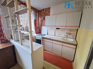 Prodej rodinného domu, Oplocany, 230 m2