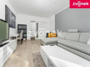 Prodej bytu 2+1, Zlín, Dukelská, 56 m2