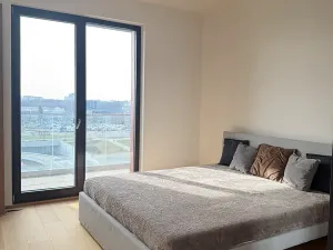 Pronájem bytu 2+kk, Praha, V třešňovce, 50 m2