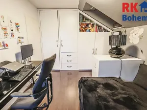 Prodej rodinného domu, Praha - Újezd nad Lesy, Lutínská, 18 m2