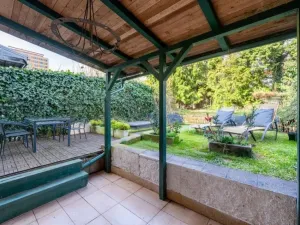 Pronájem rodinného domu, Praha - Kobylisy, Sedlecká, 200 m2