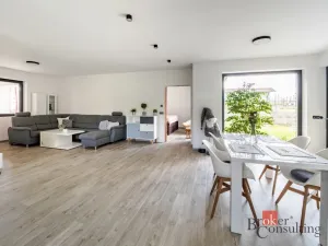 Prodej rodinného domu, Nová Ves, 351 m2