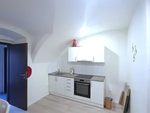 Pronájem bytu 2+kk, Benešov, Masarykovo náměstí, 44 m2