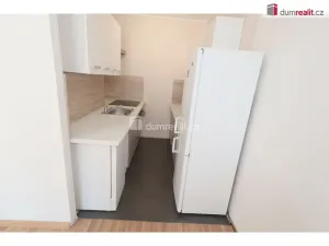 Pronájem bytu 2+kk, Praha - Letňany, Malkovského, 42 m2